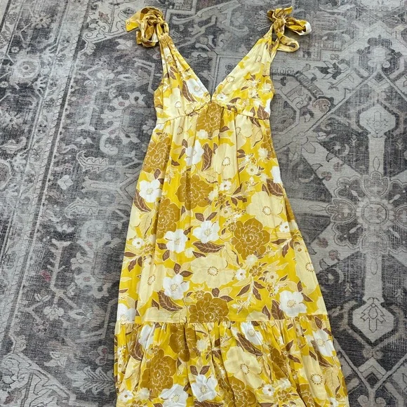 Abercrombie & Fitch tie strap babydoll maxi dress - Picture 4 of 6